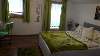 Schlafzimmer (2) NEU