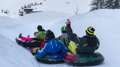 Snowtubing-und-Reifenrutschen-bei-Staffnerhof, © Staffnerhof Günther Hechl