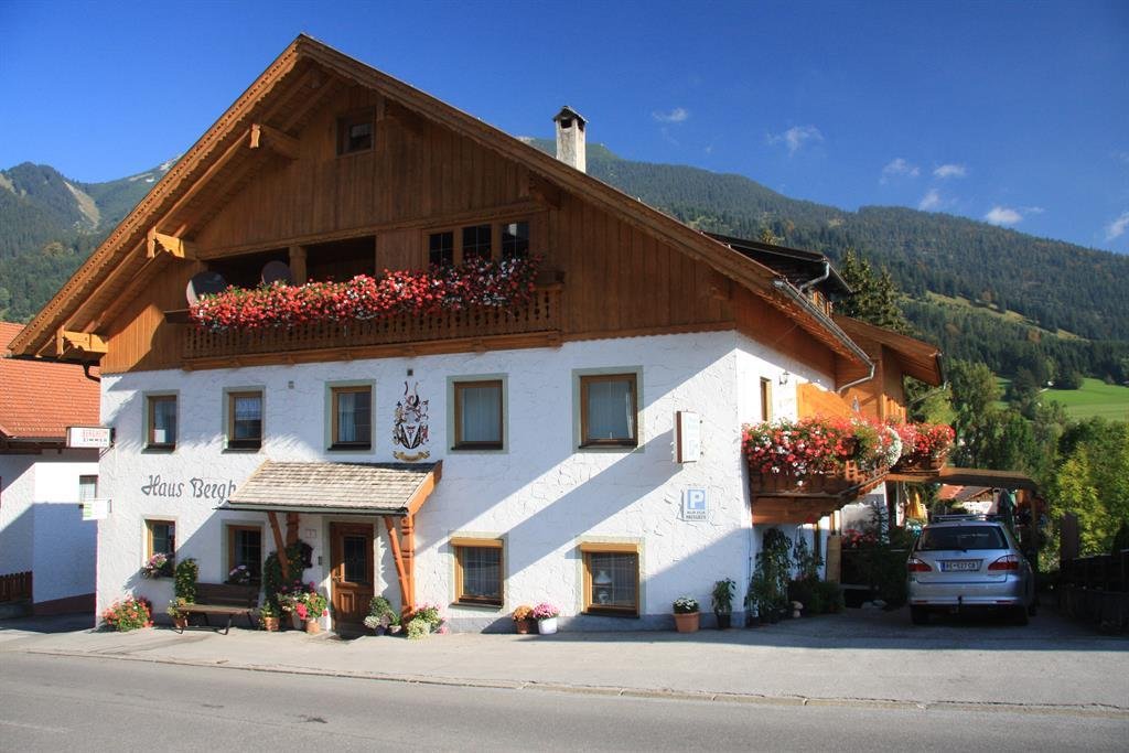 Haus Bergheim | Inn/Guesthouse | Austrian Tirol