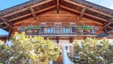 Chalet in St Johann in Tyrol near Kitzbühel, © bookingcom