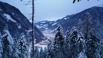 Haus Claudia Zillertal view to Mayrhofen