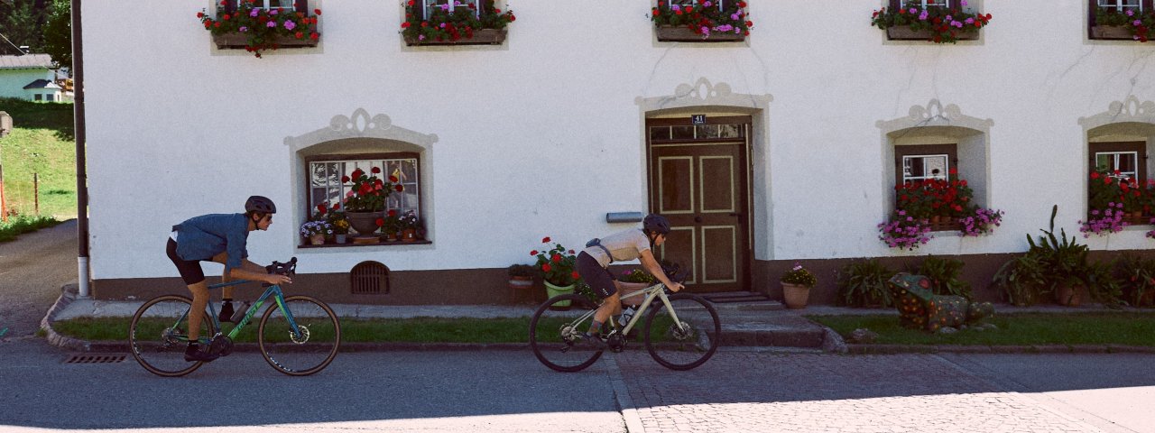 Gravel biking in the Lechtal Valley, © Tannheimer Tal