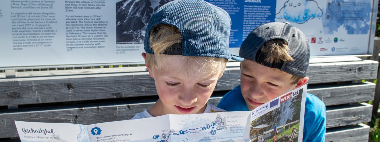 Information stations all about water, © Helena Beermeister