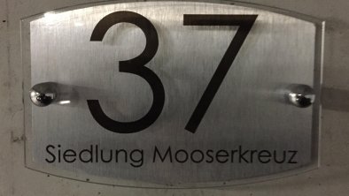 Sign Nr 37, haus 37