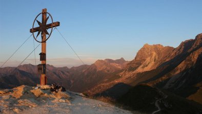 Grüblspitz im ersten Sonnenlicht, © Franz Fankhauser