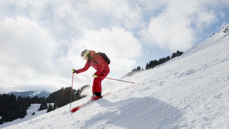 Andreas Eisenmann in the SkiWelt Wilder Kaiser Brixental ski resort, © Tirol Werbung/Bert Heinzlmeier