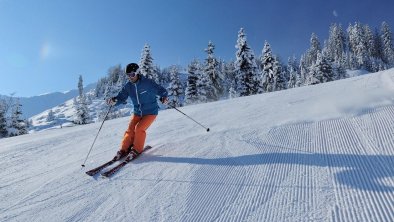 skifahrer-auf-dem-kitzbueheler-horn©eisendstefan