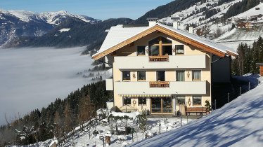 Zillertal-Hart-Ferienwohnungen-Ferienwohnung Hinte