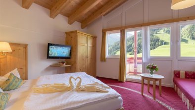 FAMILOTEL_KAISERHOF_ZIMMER_232-6235-Bearbeitet