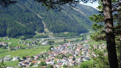 Blick auf Pettneu - Walch Christa, © Günther Walch