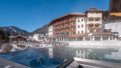 Infinity pool in the Gasteiger Jagdschlössl