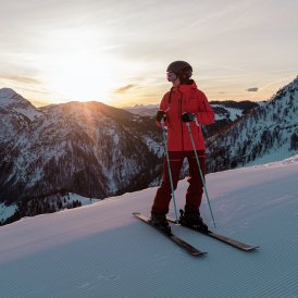 Early morning skiing in Fieberbrunn, © Tirol Werbung / Hans Herbig