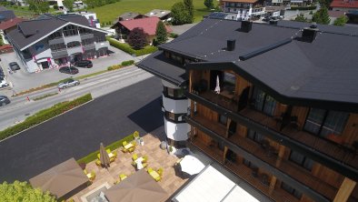 Terrasse und Blick auf Aqua Dome