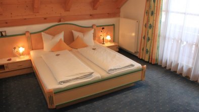 Schlafzimmer App. Zwölferkopf