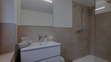 Badezimmer NEU