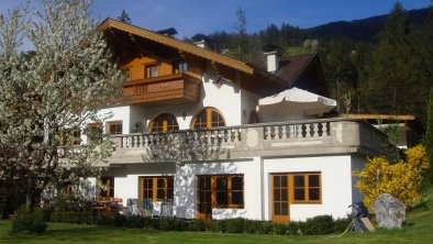 Zillertal_Stumm_Ferienwohnung Sunshine_Hausansicht