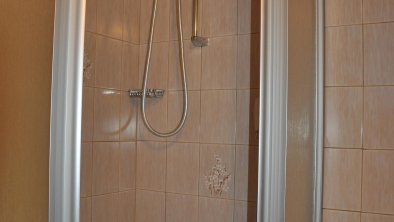 Dusche Doppelzimmer