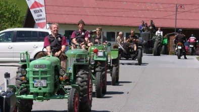 Traktortreffen jeden Pfingstsonntag