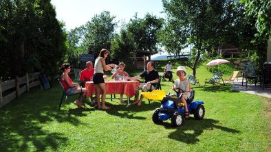 Schusterhof Sommer Header