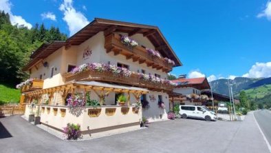 Alpenchalet Almrose, © bookingcom