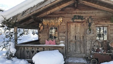 Unsere Hütte im Winterkleid, © Theresia Rahm