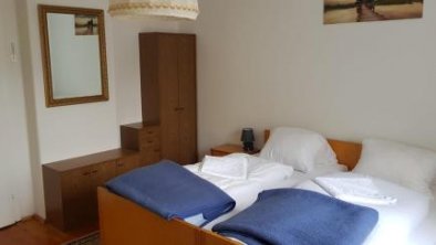 Direkt am Waldrand, ruhig gelegenes Doppelzimmer 2, © bookingcom