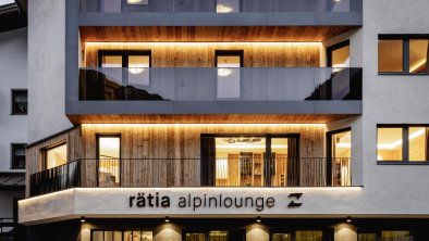 raetia_alpinlounge_aussenansicht_wyhlidal_1641