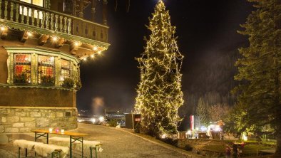 Weihnachten-App_Flunger, © TVB St. Anton am Arlberg/Die West