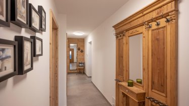 Ferienwohnung_Zirbenduft_Hopfgarten_Gang