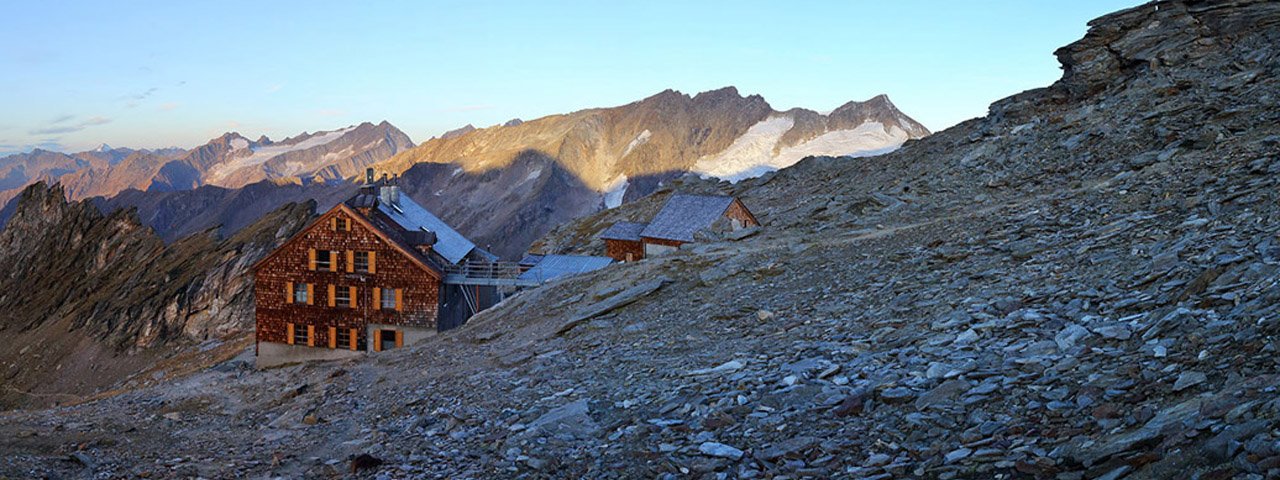 Defreggerhaus hut, © TVB Osttirol/Steiner Friedl