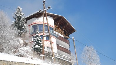 Haus im Winter