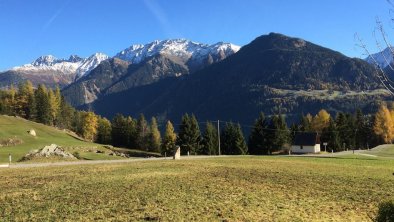 Aussicht Köfels auf die Ötztaler Berge