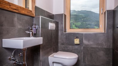 AlpenChaletZellberg_Rosa_extra WC_Zillertal Arena