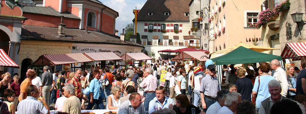 In October, the Hall Farmer’s Market celebrates the incredible bounty of fall, © Region Hall-Wattens