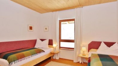 Flat directly on the ski slope with valley view, © bookingcom