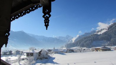 Kösslerhof, Hippach, Zillertal, © Ausblick Winter