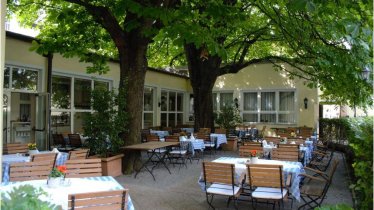 Hotel Sailer Gastgarten