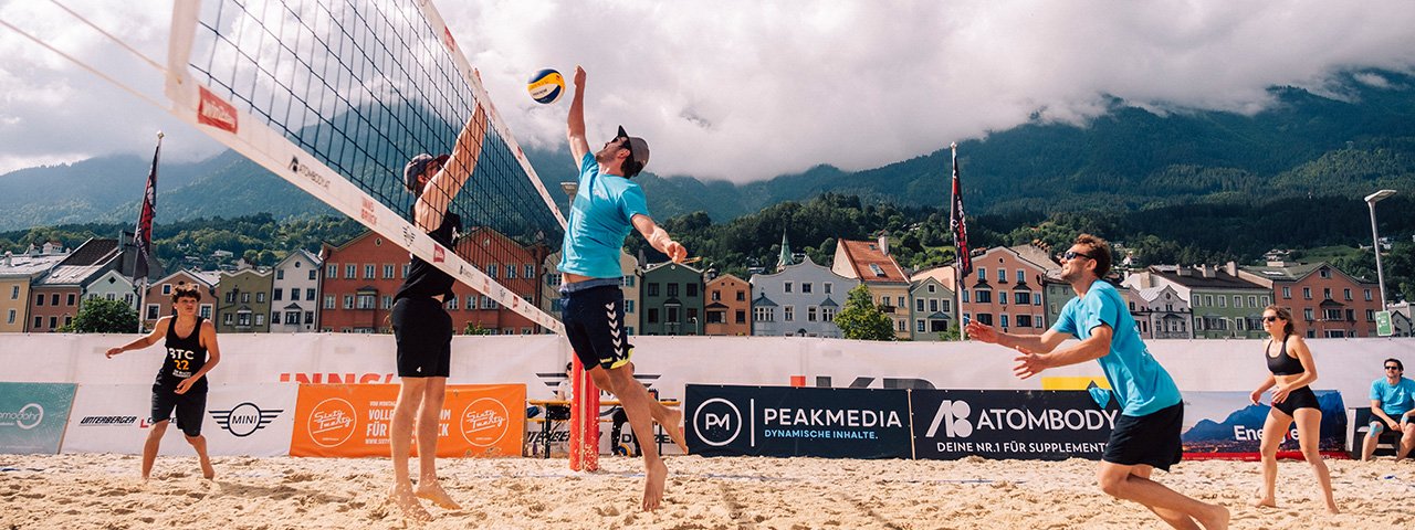 In September 2024, Innsbruck's Market Square will once again be transformed into a center court for the Innsbruck Beach Event, © Morepikzz Fotografie