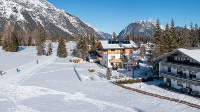 Karwendel_Berglodge_direkt an der Loipe, © Alpenhotel Karwendel