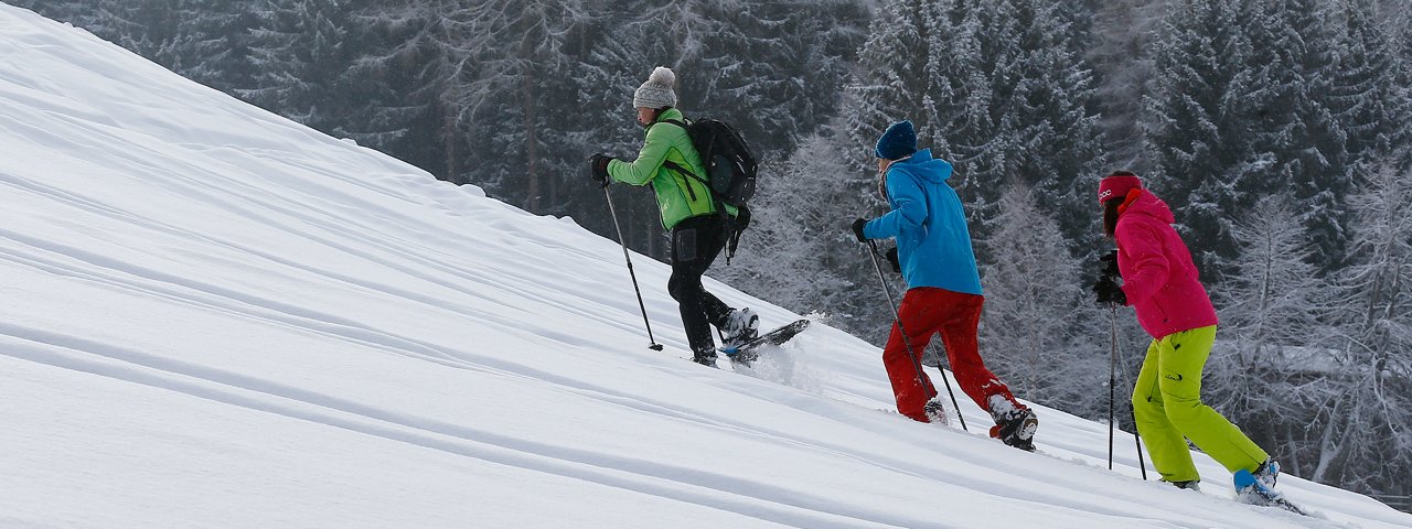 Snowshoe Walk along Speckbacher Trail, © Region Hall-Wattens