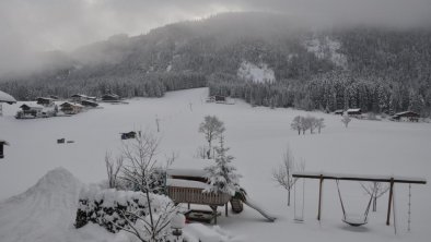 Spielplatz - verschneit, © Neuhauser