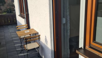 Balkon mit Sitzmöbeln