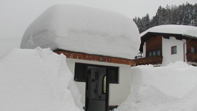 Die Kapelle vorm Haus..  Bergheim