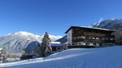 Mountains View, © Apart Tuxertal