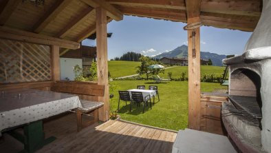 Terrasse mit Garten