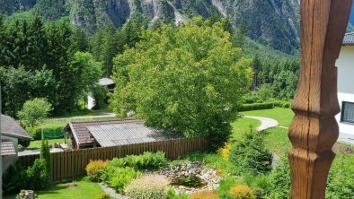 Ferienwohnung_Amort_Ausblick_Balkon