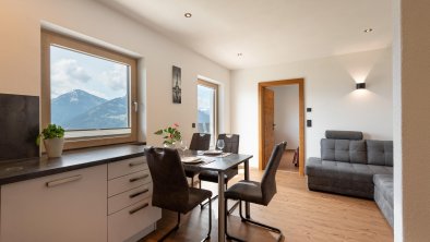 Appartement_Antonia_Buchberg_36_Brixen_Wohnraum