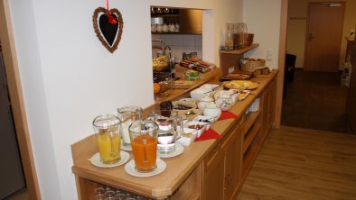 Frühstücksbuffet_Dorfblick