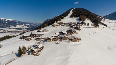 St. Oswald bei strahlendem Sonnenschein