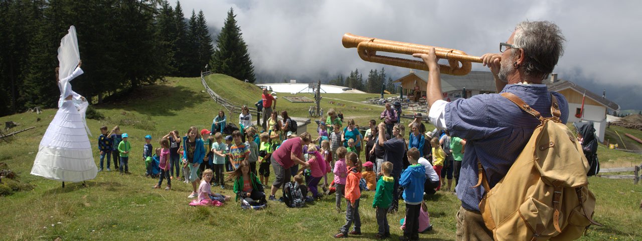 Magic on the mountain awaits during the Big Family Week in Stubai Valley, © TVB Stubai Tirol